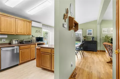 Entry Way - 663 Halsey Valley Rd, Barton, NY 13734 photo 3 of 5