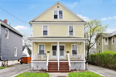 131 Chapin St, Canandaigua, NY 14424