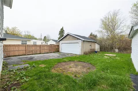 1646 Norton St, Rochester, NY 14609