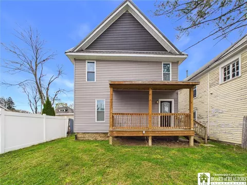 Exterior - 129 Sixth St S, Olean, NY 14760 photo 3 of 5