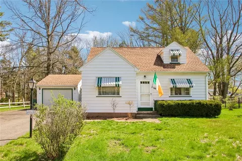146 Prospect St, Ogden, NY 14559