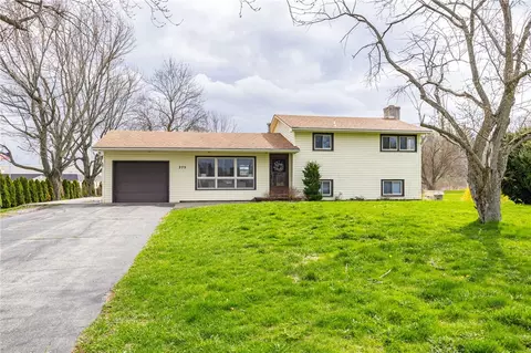 275 Ogden Center Rd, Ogden, NY 14559