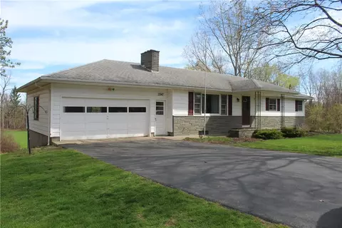 2247 Ridge Rd, Ontario, NY 14519