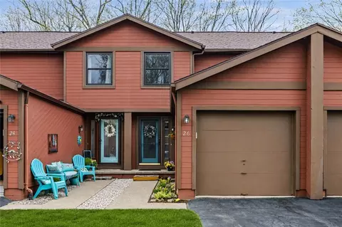 26 Broxbourne Dr, Perinton, NY 14450