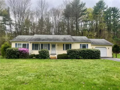 119 Larsen Rd, Maryland, NY 12116