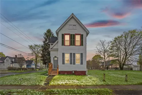 33 Laforce St, Rochester, NY 14621