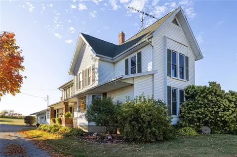 4588 Middle Reservation Rd, Perry, NY 14530