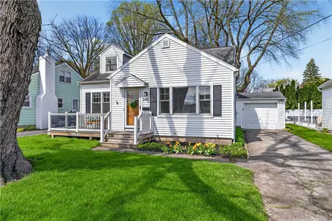241 W Ivy St, East Rochester, NY 14445