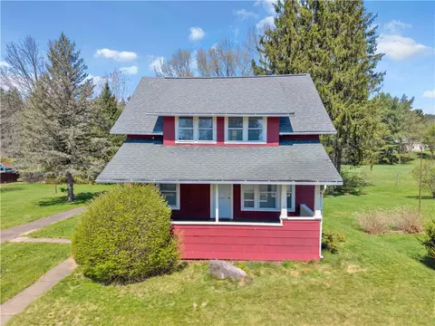 26 East Ave, Wayland, NY 14572