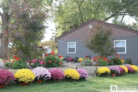 3949 S And 3951 S Nesmith Ave, Ellery, NY 14712