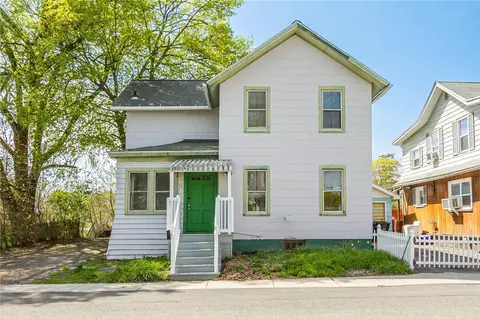 13 Burrall Ave, Geneva, NY 14456