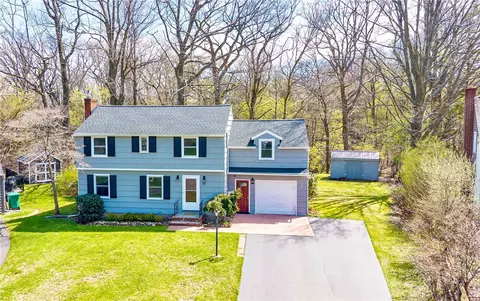 25 Circle Ct, Irondequoit, NY 14617