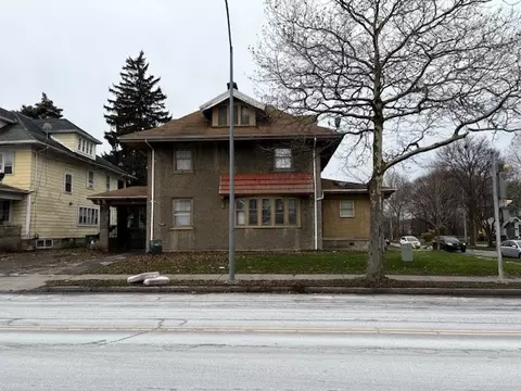 1239 Saint Paul St, Rochester, NY 14621