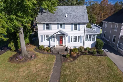 612 W Lockhart St, Sayre, PA 18840