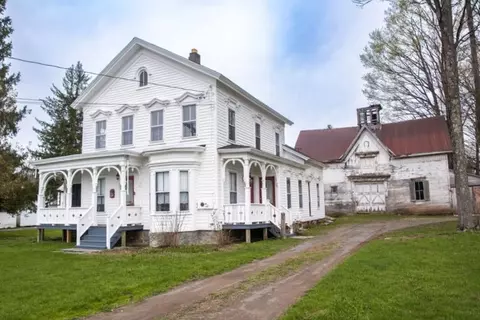10559 Main St, Brookfield, NY 13314