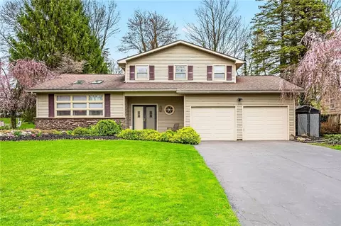 100 Gordon Dr, Greece, NY 14626