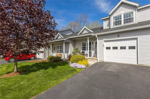 1310 Courtney Dr, Victor, NY 14564