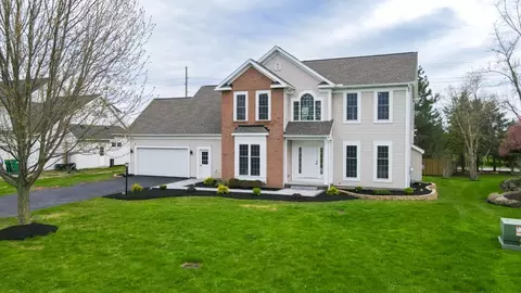 248 Barclay Square Dr, Rochester, NY 14618