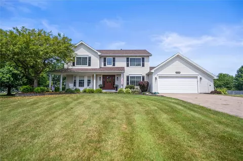 271 Ida Red Ln, Greece, NY 14626