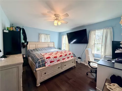 Bedroom - 67 Geneva St, Bath, NY 14810 photo 2 of 8