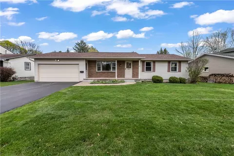 87 Bru Mar Dr, Gates, NY 14606