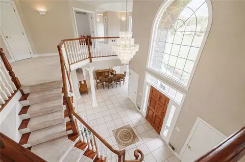 Entry Way - 51 Stablegate Dr, Webster, NY 14580 photo 5 of 7