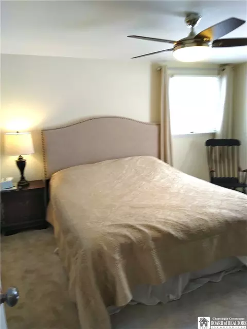 Bedroom - 1501 Stardust Ln, Olean, NY 14760 photo 4 of 5