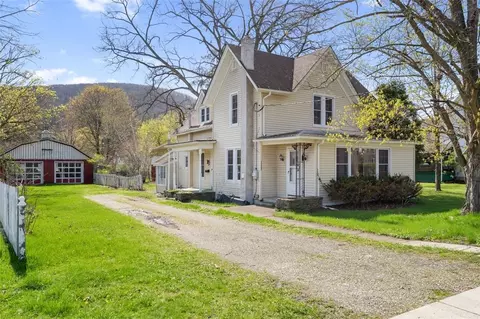117 Greenwood St, Canisteo, NY 14823