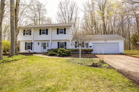 1249 Holley Rd, Webster, NY 14580