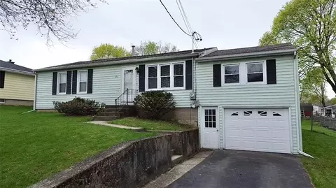 121 Palmer St, Auburn, NY 13021