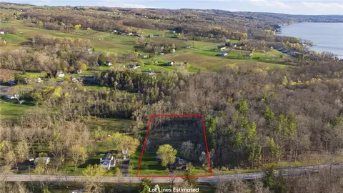 548 Assembly Ave, Jerusalem, NY 14478