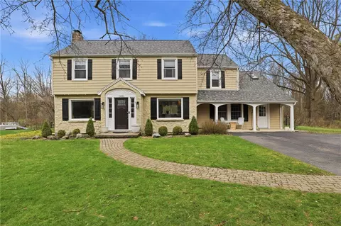 146 E Brook Rd, Pittsford, NY 14534