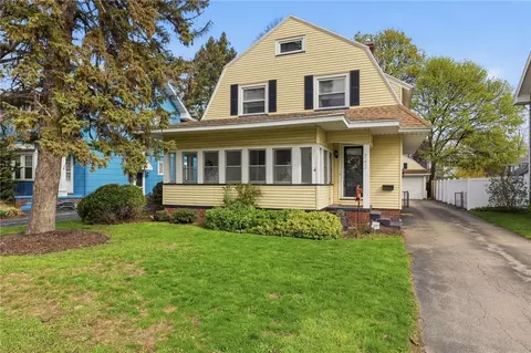 242 Titus Ave, Irondequoit, NY 14617