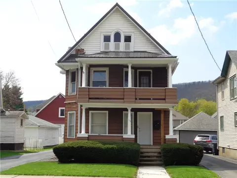 176 W Pulteney St, Corning, NY 14830