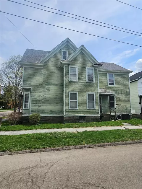 273 W Chemung Pl, Elmira, NY 14904