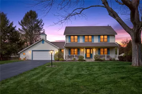 480 Spring Meadow Ln, Webster, NY 14580