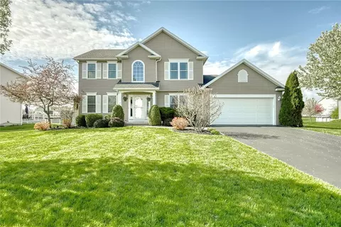 46 Middlesburough Park, Chili, NY 14514