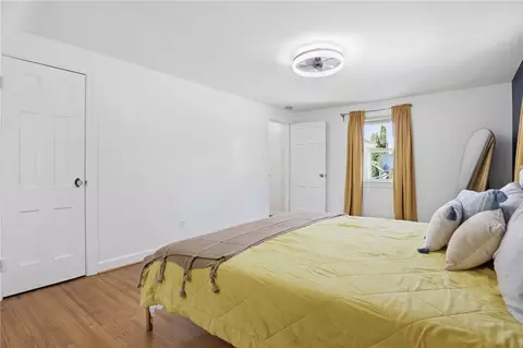 Bedroom - 141 Cooper Rd, Irondequoit, NY 14617 photo 3 of 6
