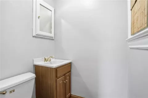 Bath - 141 Cooper Rd, Irondequoit, NY 14617 photo 1 of 2