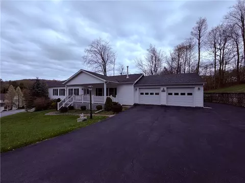 115 Adam Dr, Blossburg, PA 16912