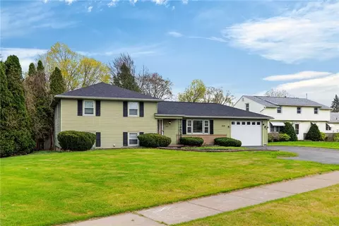 468 Kings Hwy S, Irondequoit, NY 14617