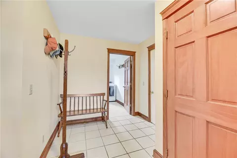 Entry Way - 8921 Eelpot Rd, Naples, NY 14512 photo 2 of 2