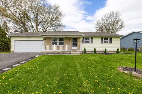 1156 Weiland Rd, Greece, NY 14626