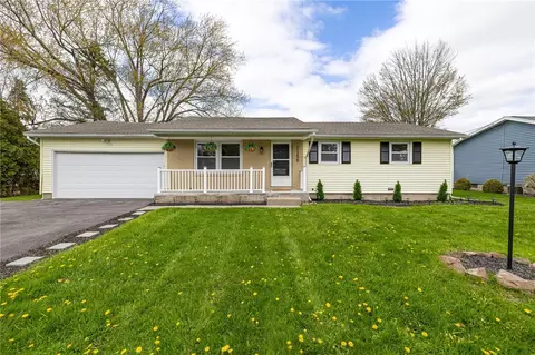 1156 Weiland Rd, Greece, NY 14626