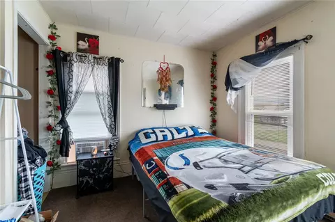 Bedroom - 37 Holley St, Lyons, NY 14489 photo 3 of 4