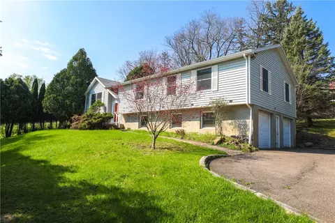 100 Lakeview Ave, Dix, NY 14891