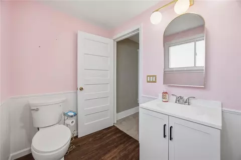 Bath - 16 Townsend Ave, Corning, NY 14830 photo 3 of 3