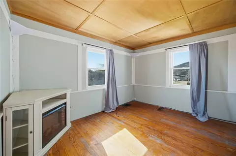 Living - 16 Townsend Ave, Corning, NY 14830 photo 4 of 4