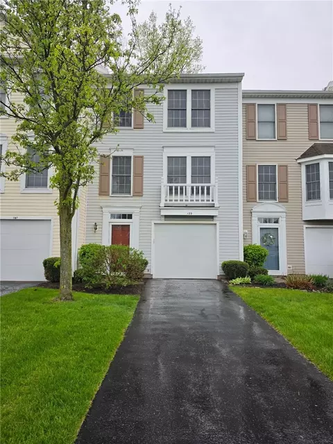 139 Jordache Ln, Ogden, NY 14559