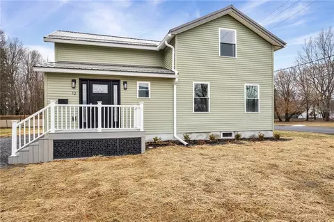 12 Garfield Ave, Starkey, NY 14837